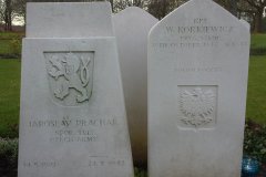 10868062_1651263571767832_181494918304193720_n